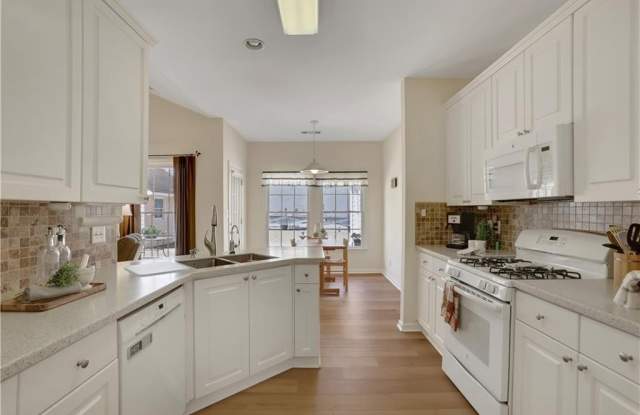 6505 DANIEL Court Gallery 3