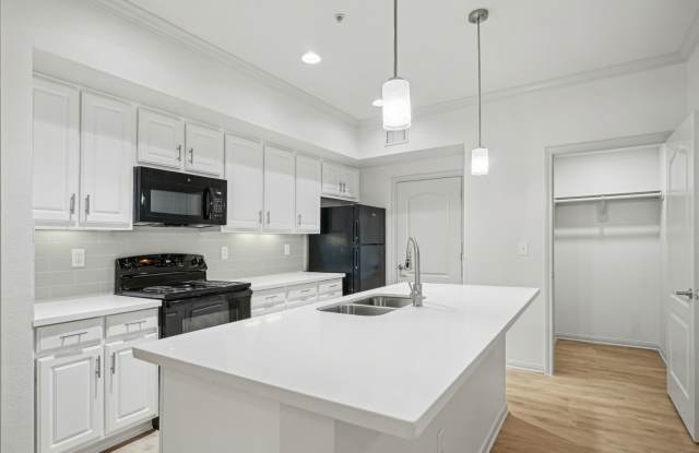 The Henry at Jones Road photos photos