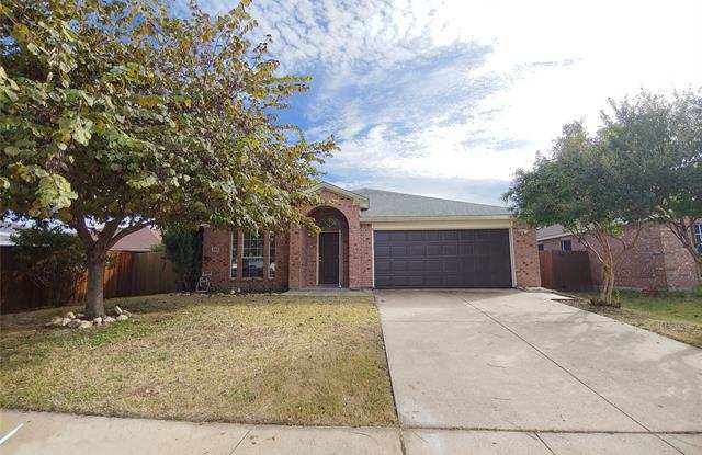 648 Mustang Court - 648 Mustang Court, Little Elm, TX 75068