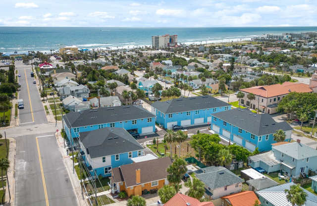 BRAND NEW!! 3 bedroom 2.5 bath Daytona Beach Townhome! photos photos