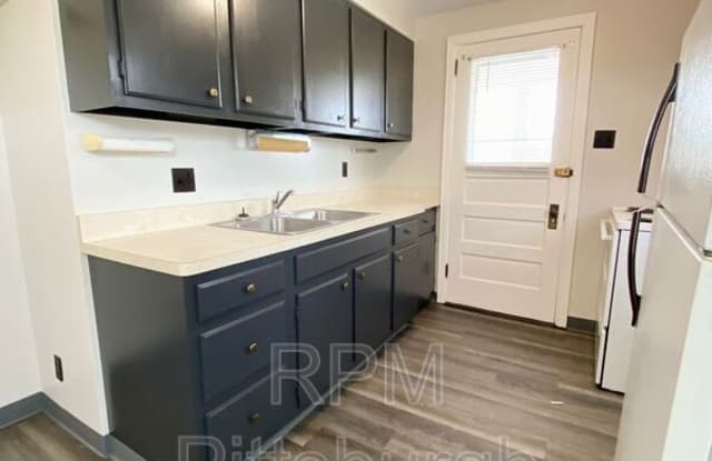 7209 Front River Rd -2 photos photos