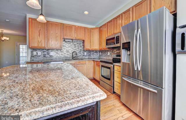 44134 PAGET TERRACE Gallery 4