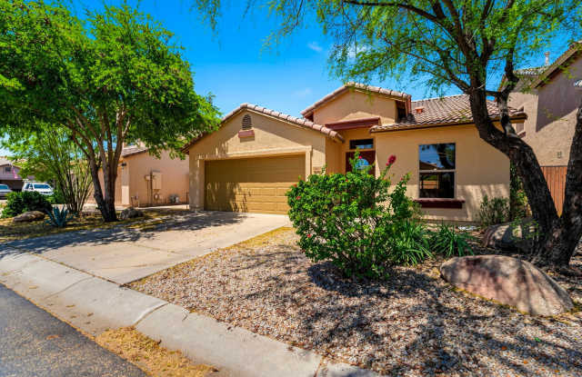 Well maintained 3 bedroom home in Cave Creek AZ - Available Today! Gallery 3