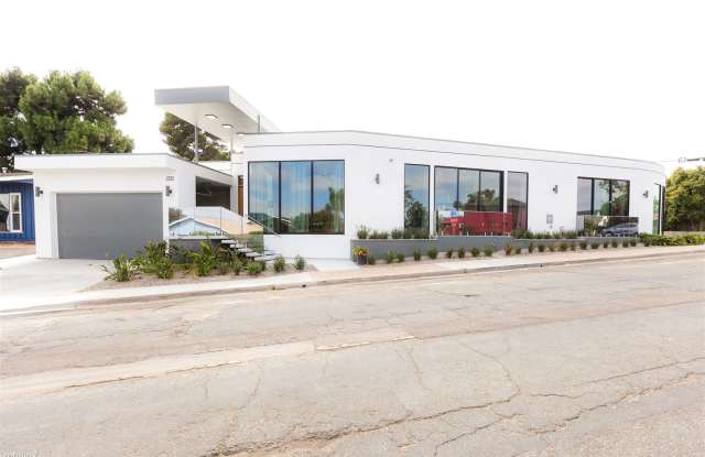 990 Tarento Drive Gallery 3