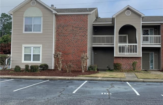677 Bartons Landing Place - 677 Bartons Landing, Fayetteville, NC 28314
