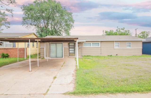 Wow! Super Cute 4/2 in Amazing Central Location! Just Minutes from Tech, Medical District! Gallery 1
