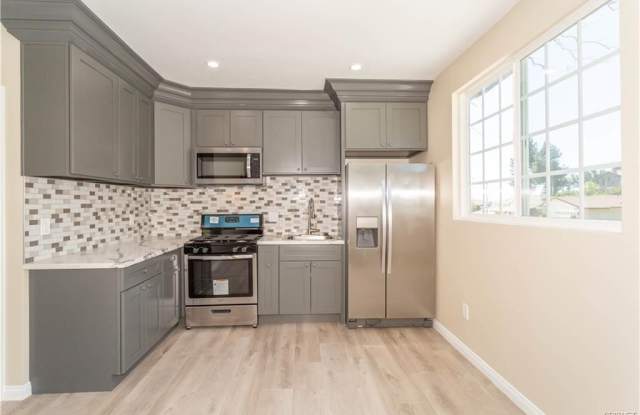 11442 Baird Avenue 1/2 Gallery 3