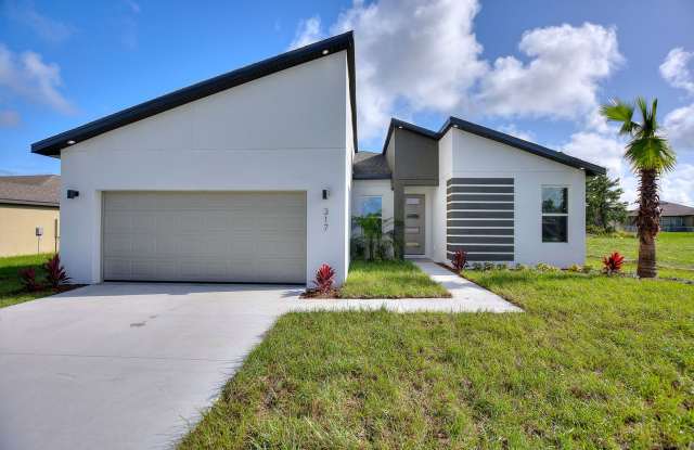 Modern, Energy-Efficient Home with All the Upgrades photos photos Modern, Energy-Efficient Home with All the Upgrades photos photos