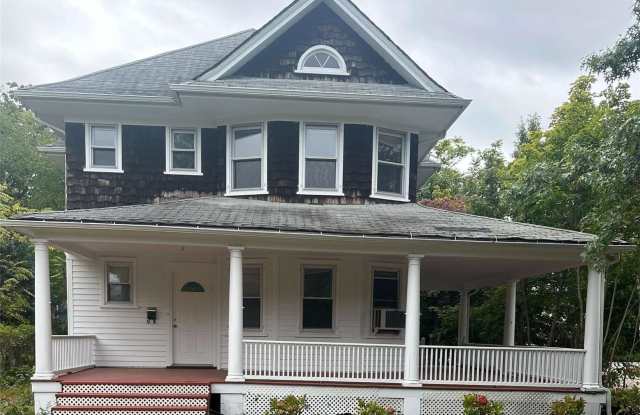 50 Arrandale Avenue - 50 Arrandale Avenue, Great Neck, NY 11023