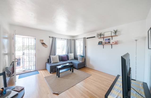 3309 Boundary St photos photos