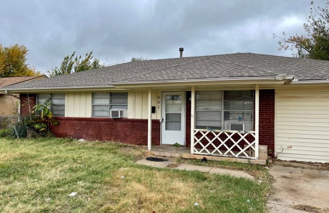 901 N Juniper Ave - 901 Juniper Avenue, Midwest City, OK 73130