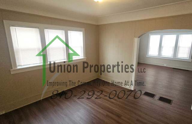 1042 Gillett Street photos photos