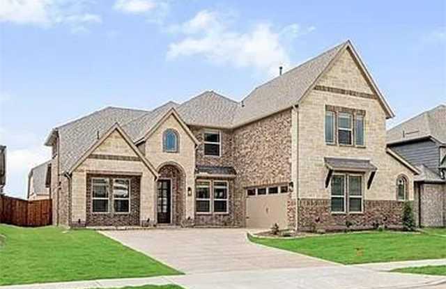 1012 Ridgehurst Road photos photos