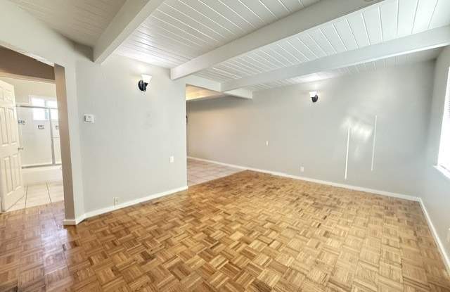 2813 Del Camino Drive Gallery 2