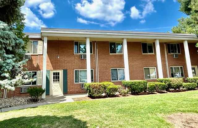 20600 Lorain Rd photos photos