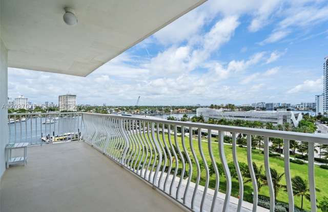 1 Las Olas Cir Gallery 4
