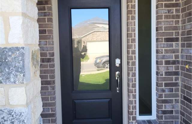 1233 Fox Wing Way Gallery 3