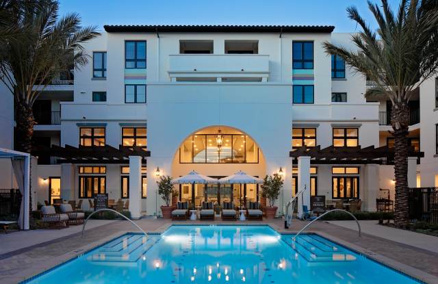 Everleigh San Clemente Age 55+ Apartment Homes Gallery 2