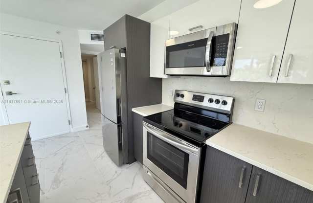 1552 Euclid Ave photos photos