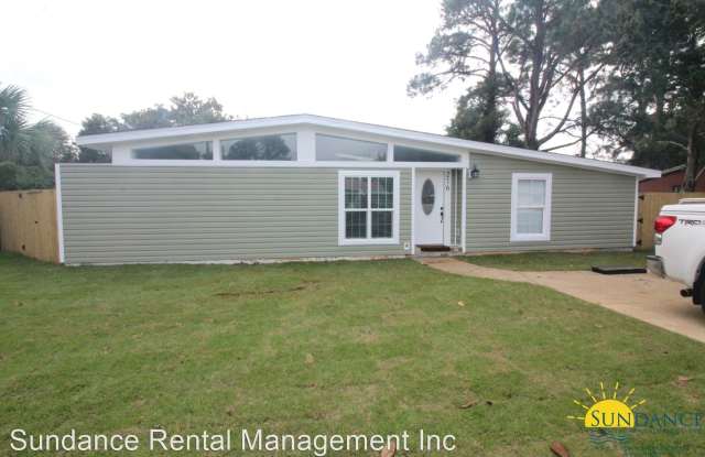 216 Rose Marie Lane - 216 Rose Marie Lane Southwest, Fort Walton Beach, FL 32548