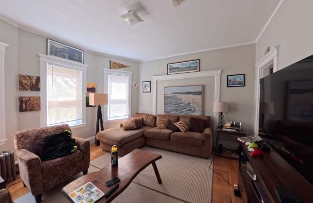 19 Arden StreetUnit 2 Gallery 4