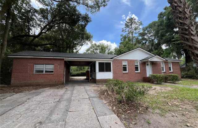 1627 NW 8TH AVENUE photos photos
