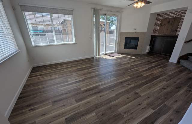 910 Sierra View Cir photos photos