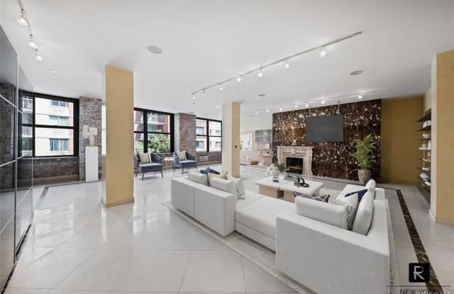 525 W 22nd Street - 525 West 22nd Street, New York City, NY 10011