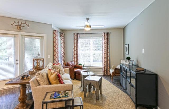1 Underwood Dr Unit D33 - 1 Underwood Drive, Garden City, SC 29576