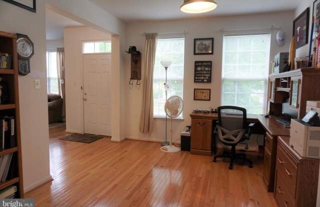 13925 COACHMANS CIRCLE Gallery 2