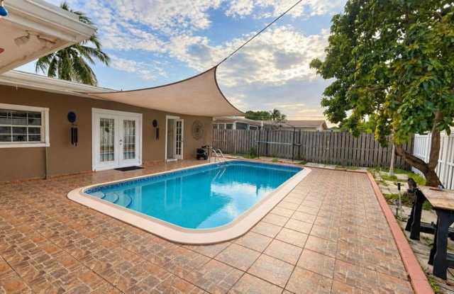 8391 NW 21ST Court, Sunrise, FL 33322 Gallery 1
