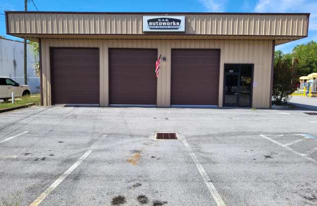 110 Mary Esther Blvd - 110 Mary Esther Boulevard, Mary Esther, FL 32569