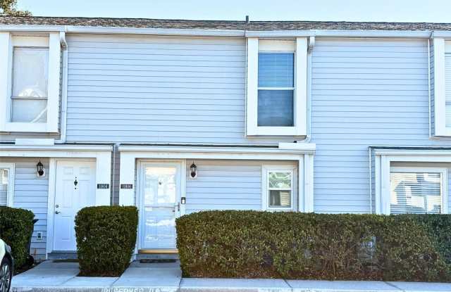 11806 CYPRESS HILL CIRCLE photos photos