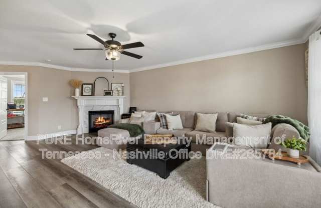 429 Crestwicke Ct Gallery 2