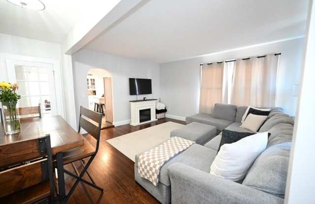 375 E Merrimack St unit: 1 photos photos