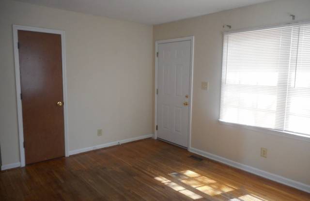 1149 Glenarden Drive Gallery 2