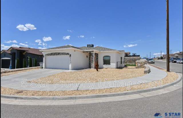 373 Aidan Gordon Circle !! Gallery 1