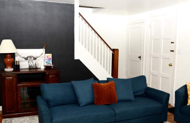 6102 Joseph Drive Gallery 3