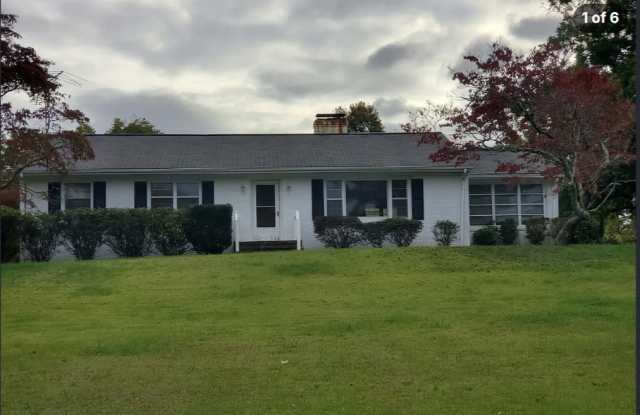 95 West Monroe Avenue photos photos