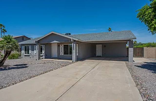 1004 West Fogal Way photos photos