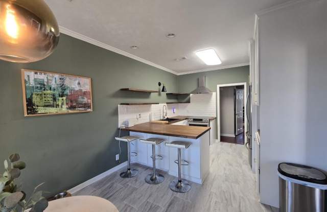 114 SYLVAN LAKE DRIVE Gallery 4