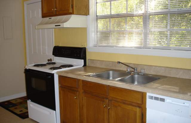 701 Bay St photos photos