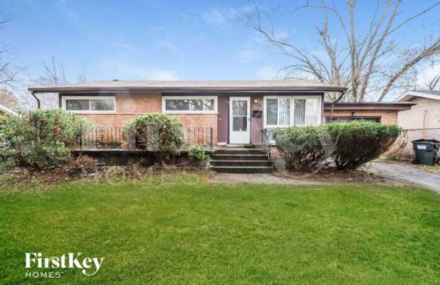 3043 Wilshire Avenue - 3043 Wilshire Avenue, Markham, IL 60428