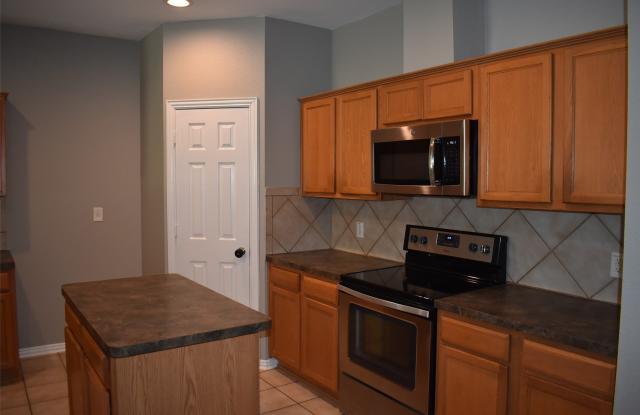 5804 Mariposa Drive Gallery 2