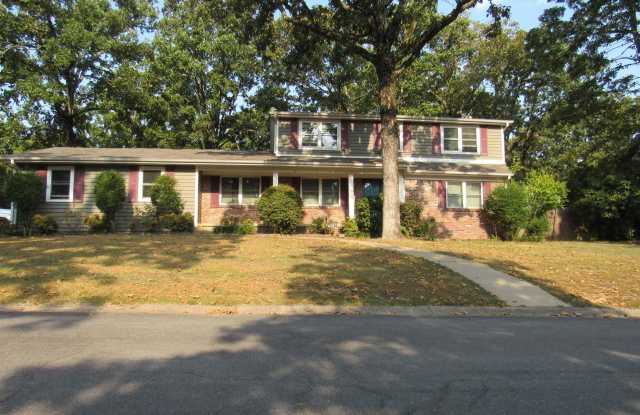 6201 Blackhawk Drive Gallery 1