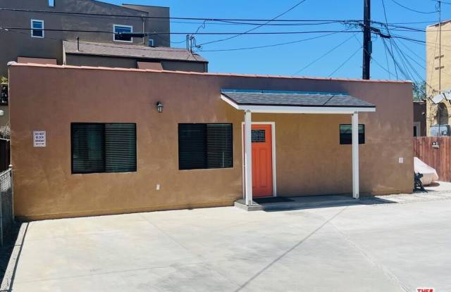 2807 Buckingham Rd unit: 1/2 photos photos