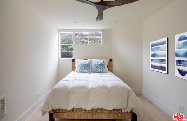 29233 HEATHERCLIFF Road Gallery 3