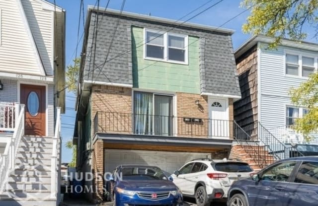130 Judy Drive - 130 Judy Drive, Middlesex County, NJ 08832