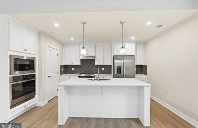 14540 GEORGE CARTER Way photos photos