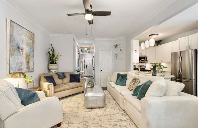 4610 Asterwood Drive Gallery 4